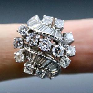 1950s Ring In White Gold Set With Diamonds