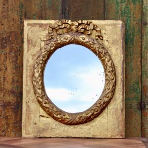 Miroir Ovale d&#039;&eacute;poque XVII&egrave;me En Bois Dor&eacute; 