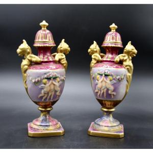 Paire De Vases Balustre En Porcelaine De Limoges Signé Roca