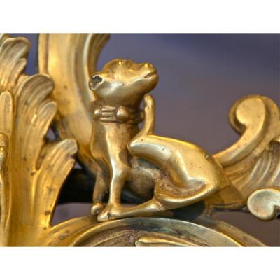 Paire de chenets XVIIIème en bronze doré