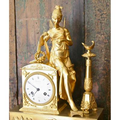 Pendulum XIXth In Golden Bronze "diane Chasseresse"