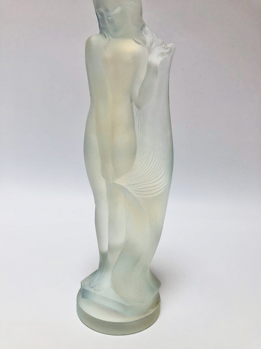 Etling Sculpture Femme Nue Aux Long Cheveux En Verre Moulé Opalescent-photo-7