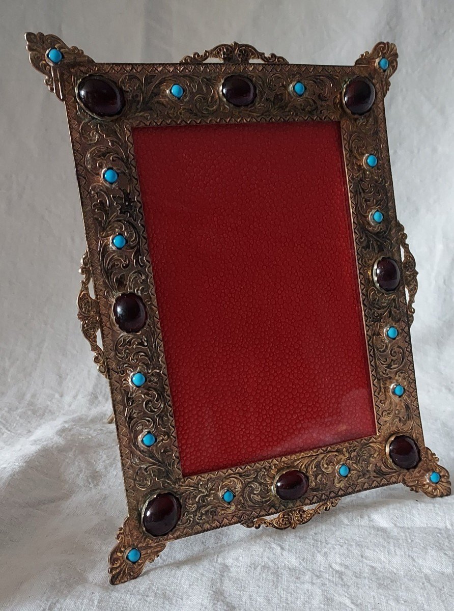 Austro Hungarian Photo Frame In Gilt Bronze Set With Garnet Red And Turquois Glass Cabochons-photo-4