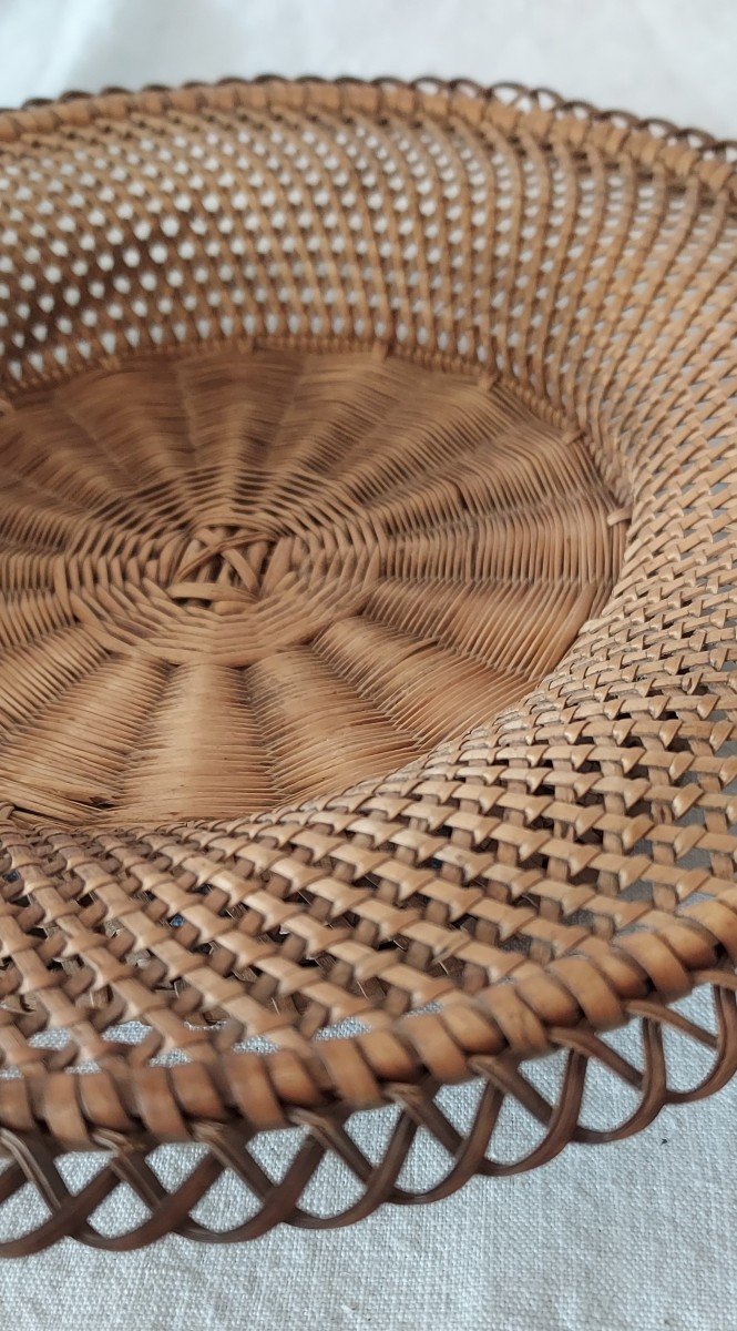 Basket Cup In Wicker Basketwork On Piedouce From The 19th Century -photo-2