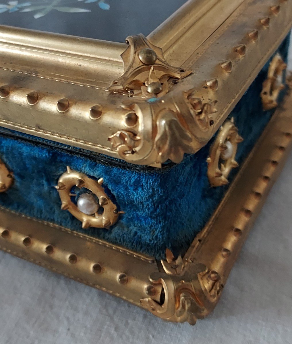 Napoleon III Box In Ormolu Bronze, Plush Velvet And “pietra Dura” Painted Porcelain-photo-5