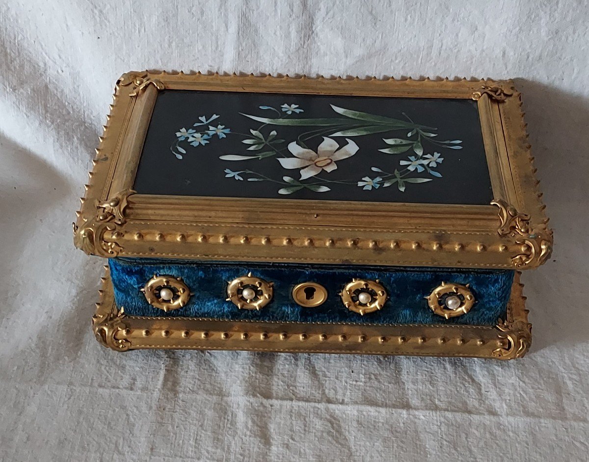 Napoleon III Box In Ormolu Bronze, Plush Velvet And “pietra Dura” Painted Porcelain