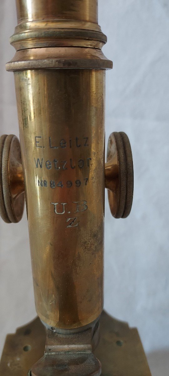 Laboratory Microscope Signed E. Leitz- Wetzlar-germany In Brass, Bronze And Cast Iron-photo-2