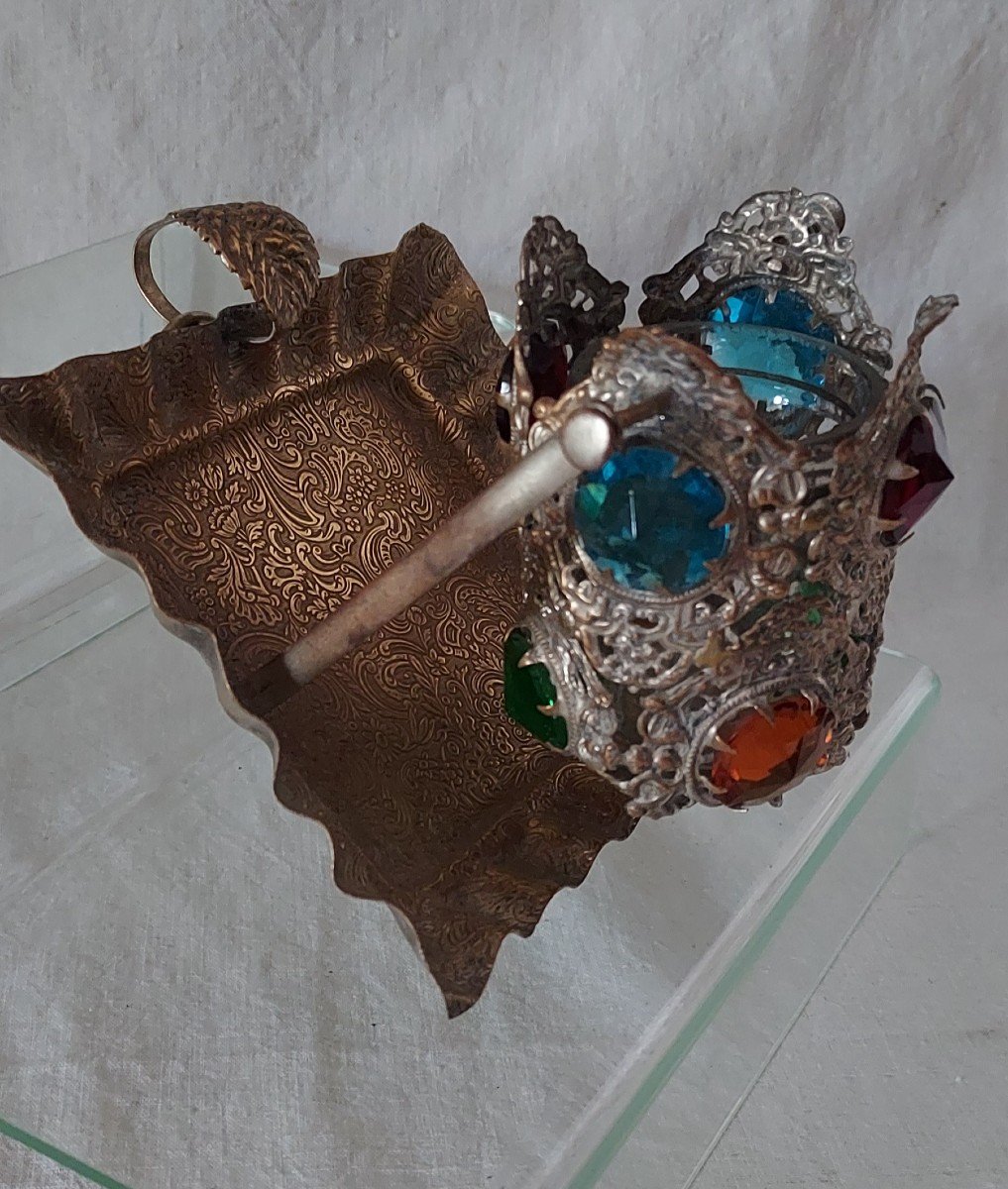 Bedside Night Light In Metal “lace” With Colored Glass Cabochons Fixed On A Tray -photo-3