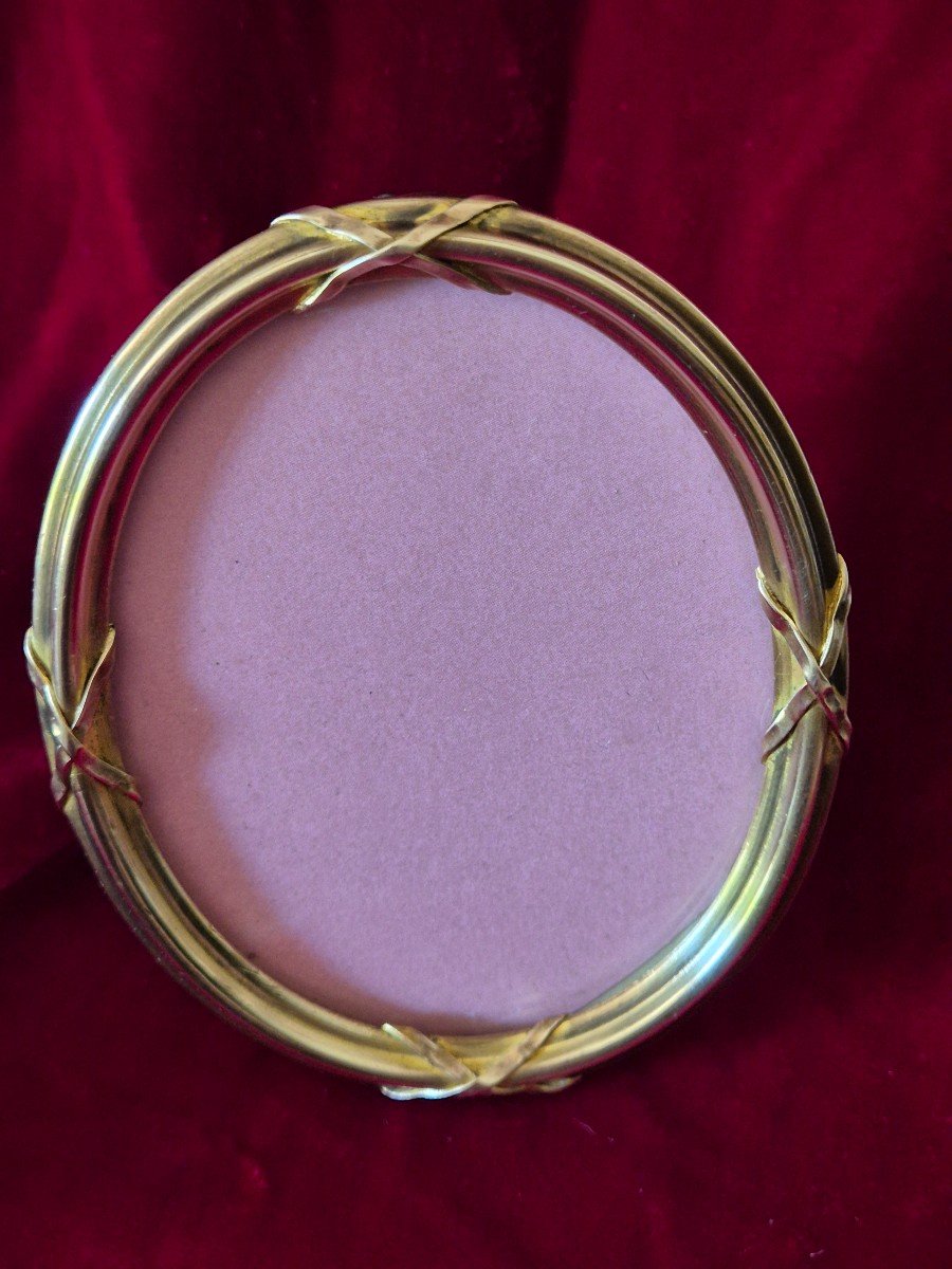 Oval Medallion Frame In Gilt Bronze Napoleon III Period Louis XVI Style -photo-3