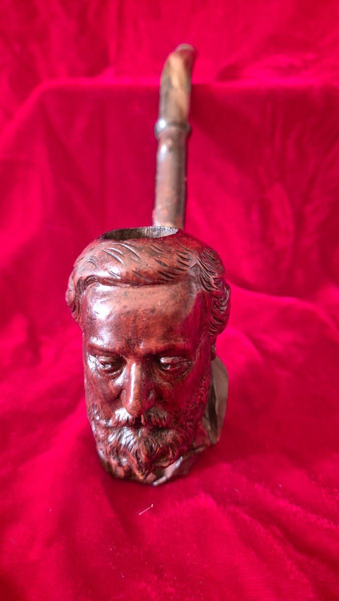 Carved Briar Pipe Depicting Gambetta's Face