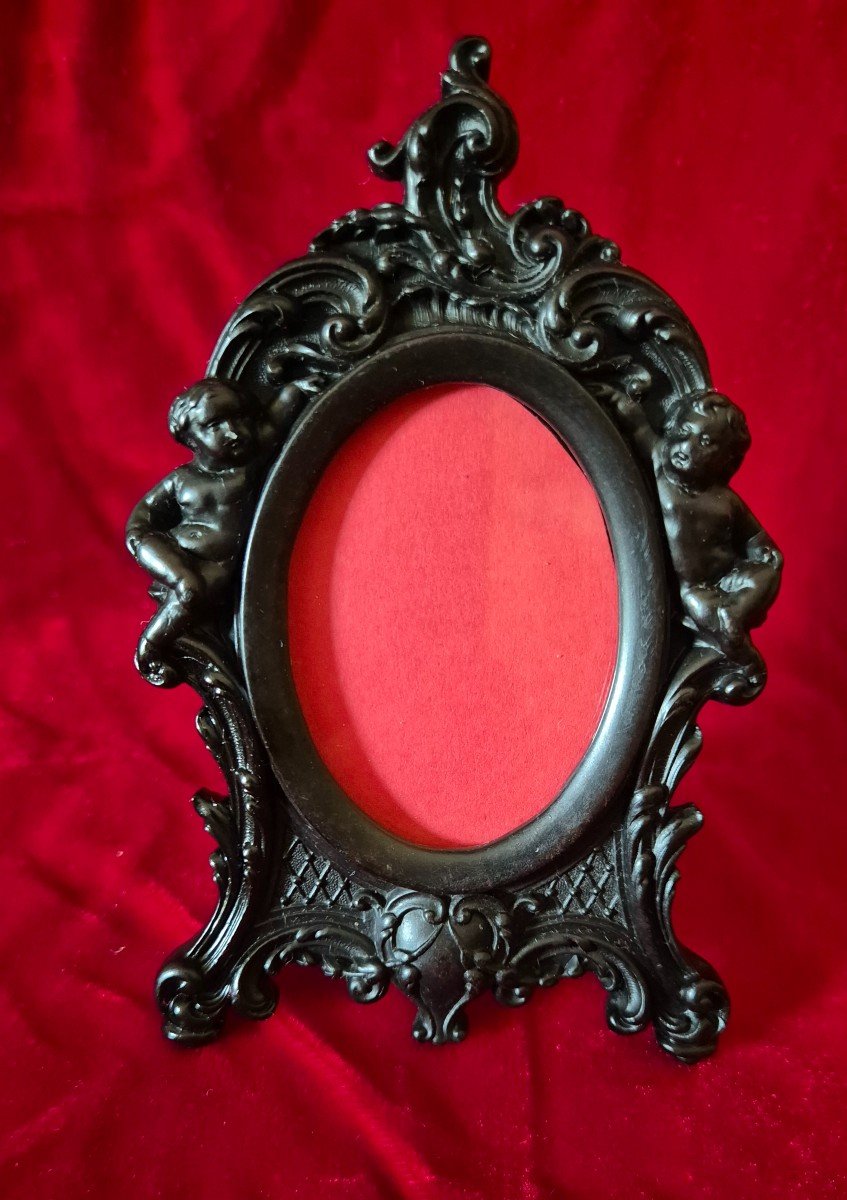 Small Black "hardwood" Frame With Rococo Decor Depicting Two Napoleon III Children -photo-4