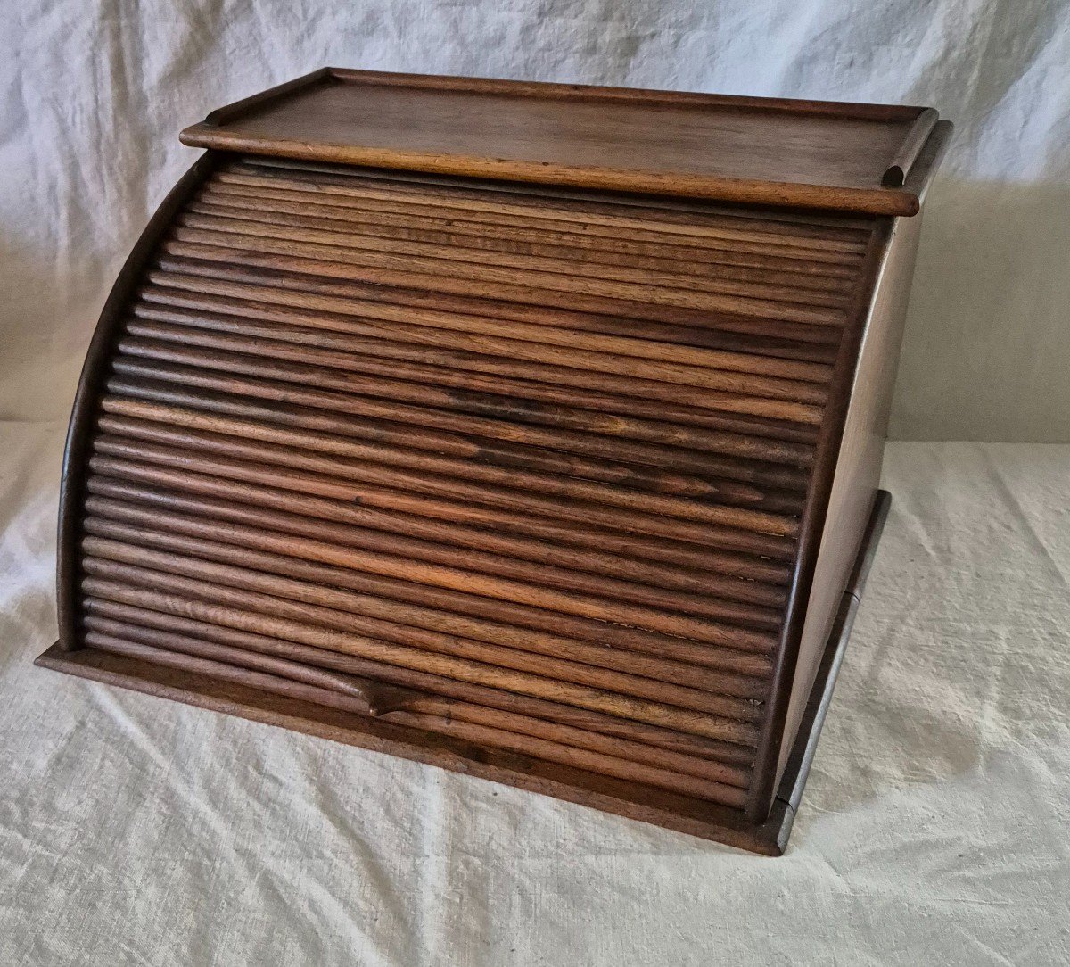 Early 20th Century Walnut Curtain Desk Filing Cabinet -photo-4