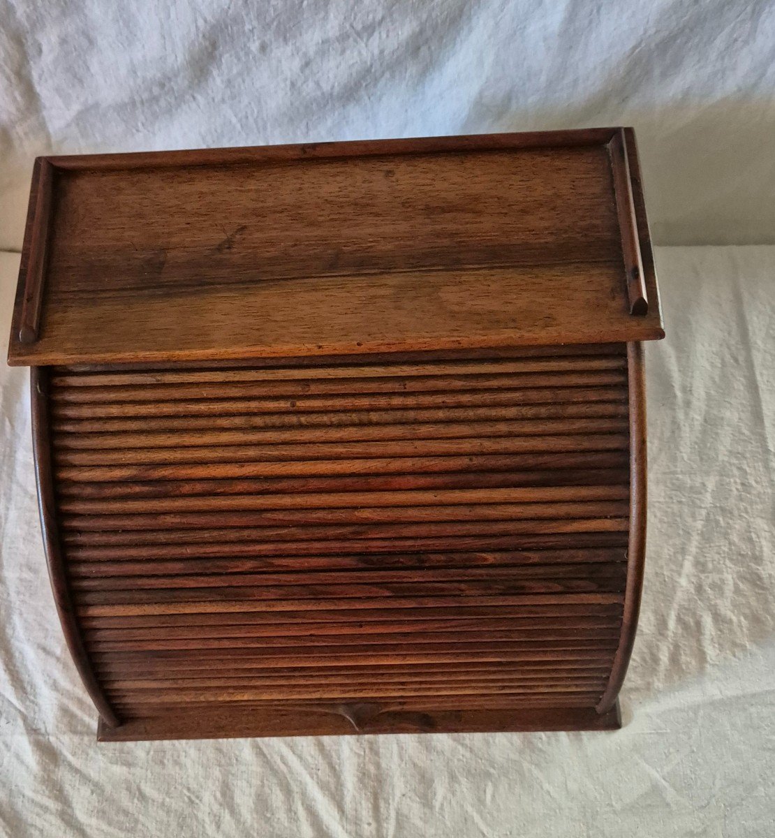 Early 20th Century Walnut Curtain Desk Filing Cabinet -photo-3