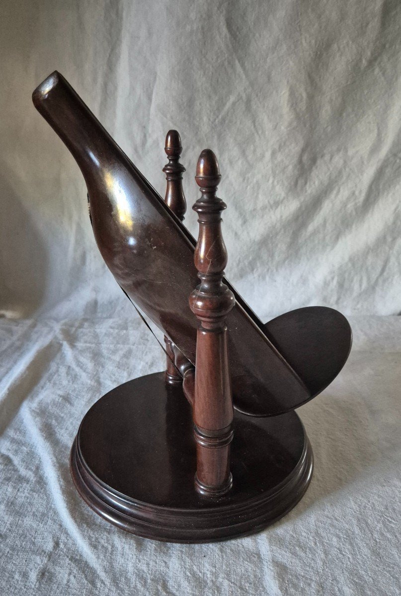 Mahogany Wine Decanter Of English Origin First Half Of The 20th Century -photo-2