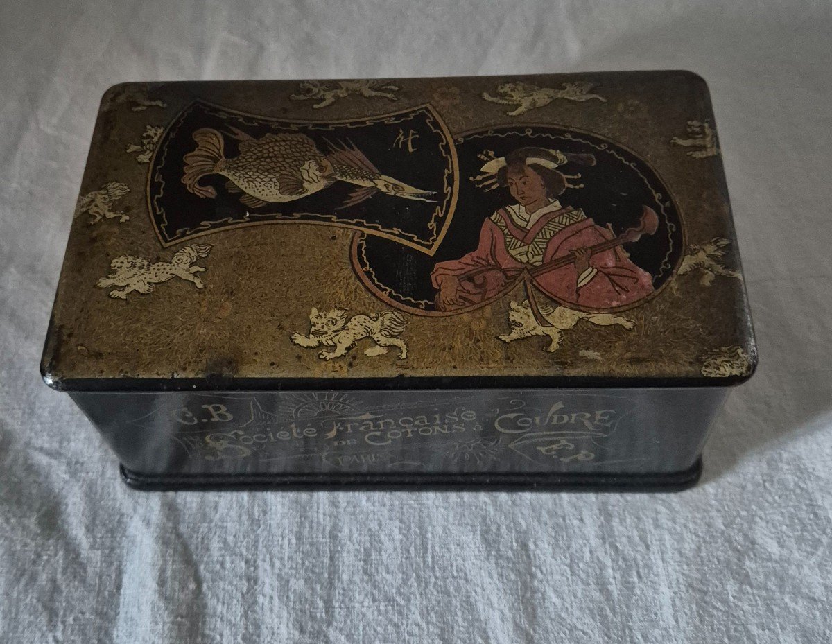 Antique Haberdashery: Paper Mache Box For Spools Of Thread For Sewing-photo-2