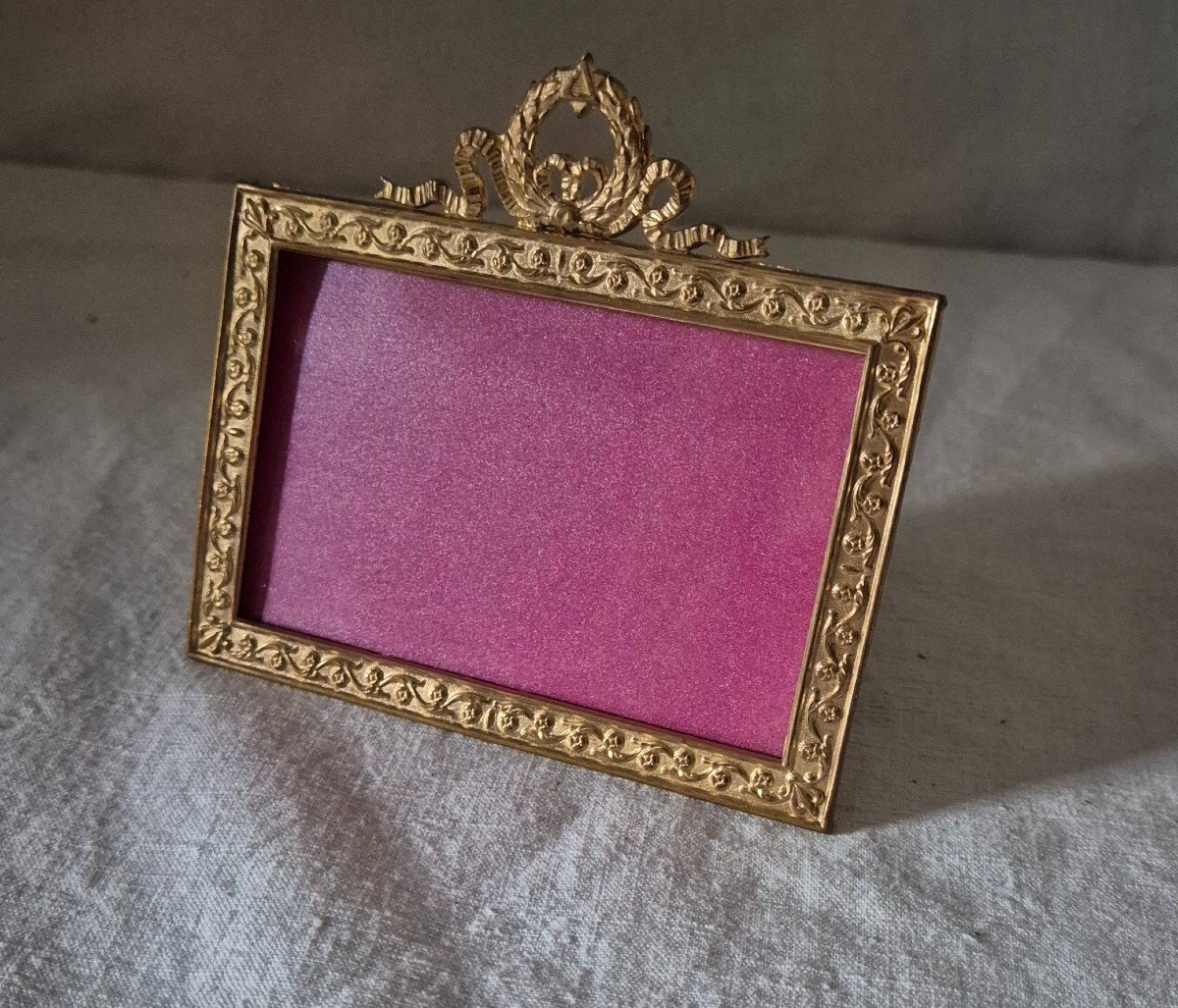 Italian Judaica Gilt Bronze Photo Frame -photo-1