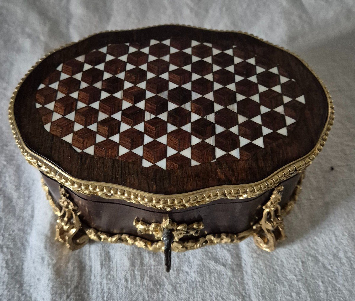 Napoleon III Rosewood Box, Ivory Marquetry And Gilt Bronze -photo-5