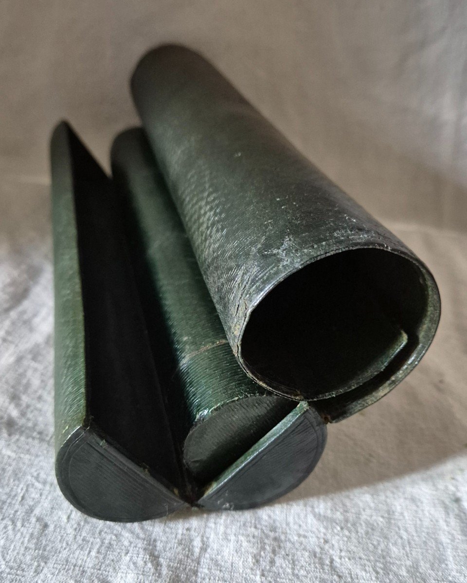 Empire Green Leather Writing Roller