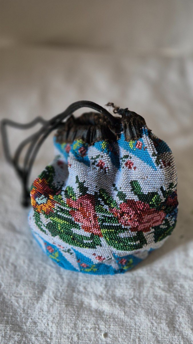 Minaudière Purse Fully Embroidered With Glass Beads 