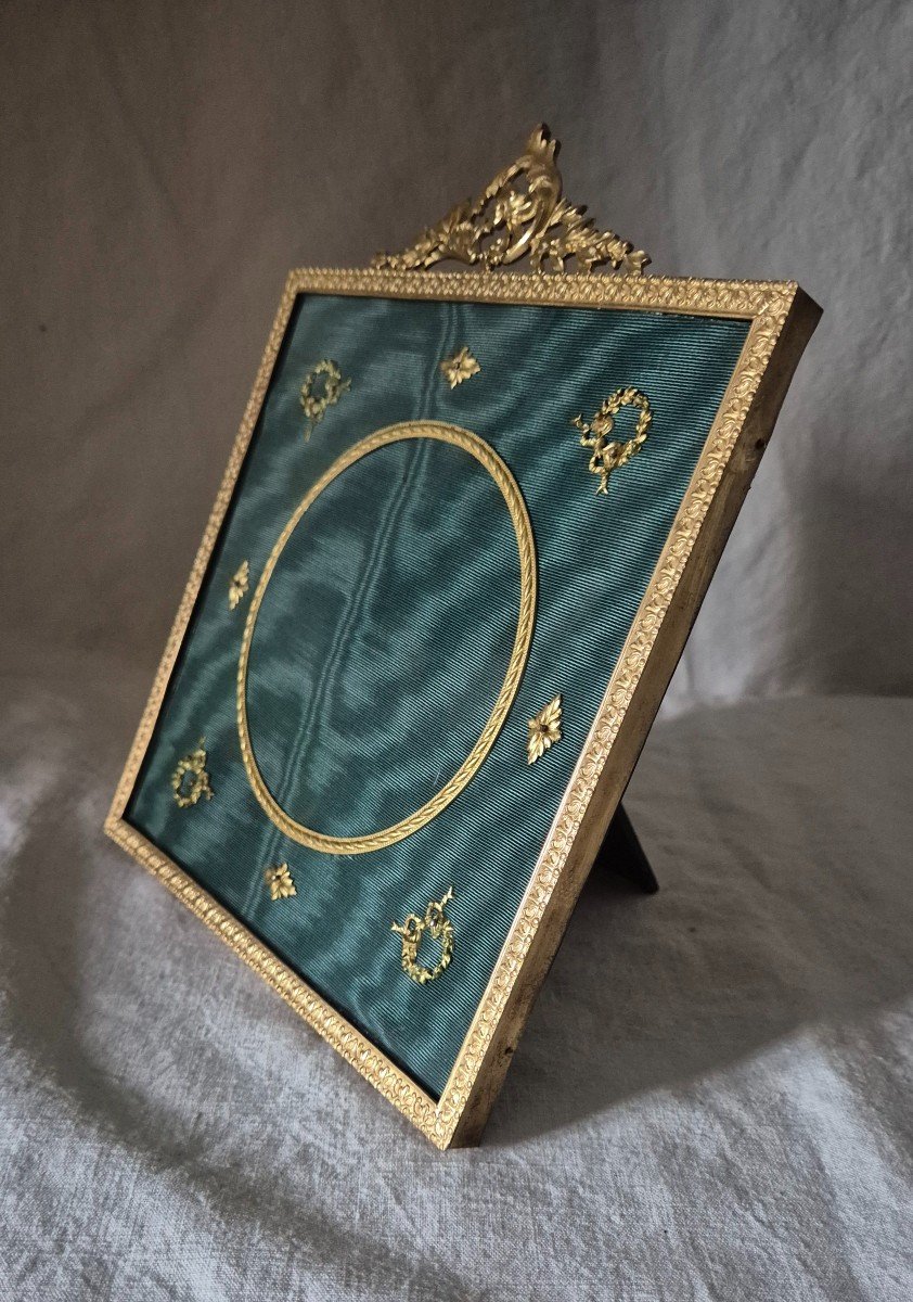 Second Empire Gilded Bronze Photo Frame With Applications On Marie-louise In Blue-green Moire -photo-3