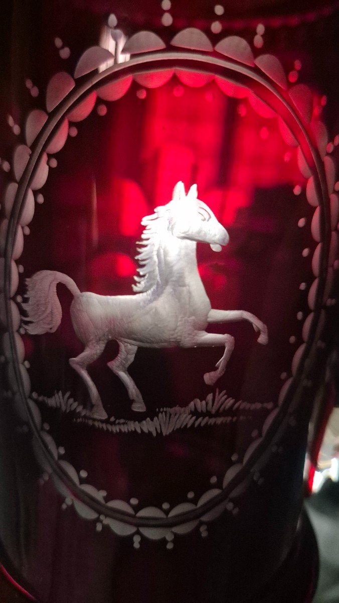 Chope à Bière Cheval En Cristal De Bohème Clair Et Rouge -photo-3