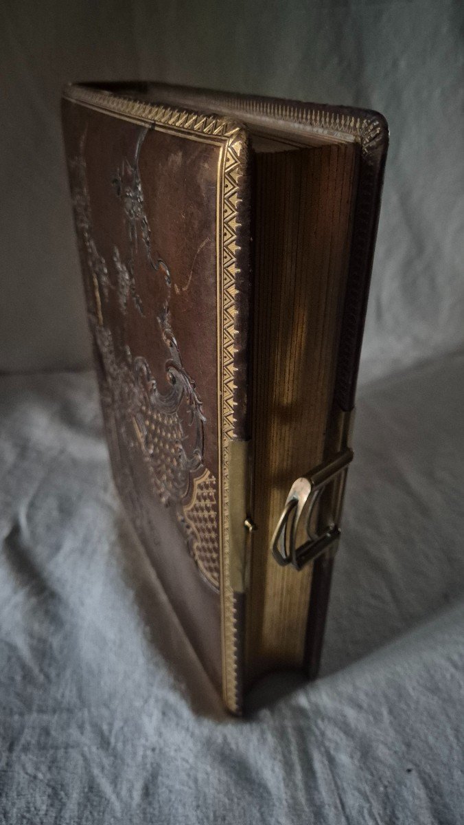 Louis XV Decor Cordou Leather Photo Album -photo-4