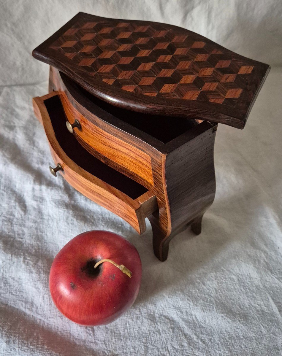 Louis XV Style Macassar And Rosewood Marquetry Jewelry Box Chest Of Drawers -photo-2