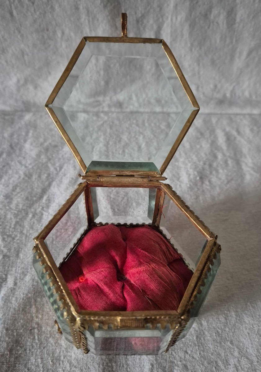 Hexagonal Glass And Bronze Jewelry Box Pomponne Gilded -photo-1