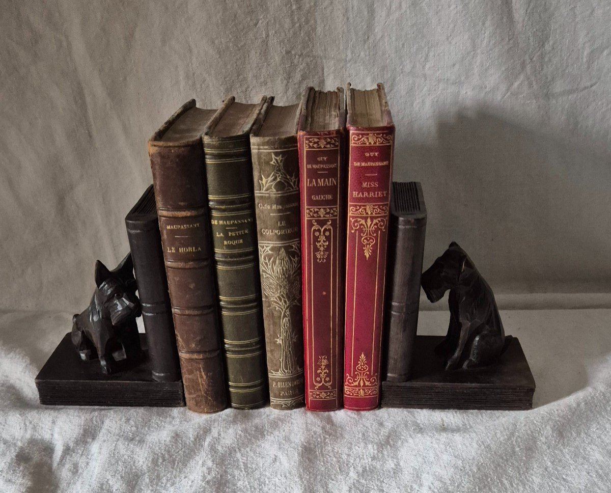 Carved Wooden Bookends Scottish Terrier Dogs With Glass Eyes 