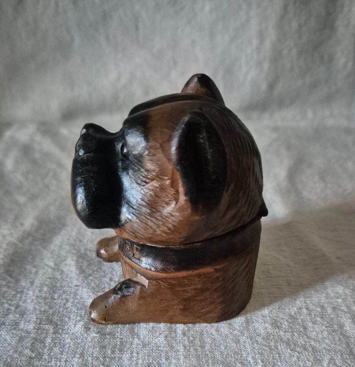 Boxer Style Dog Inkwell In Carved Elm Souvenir From Saas Fee-photo-4