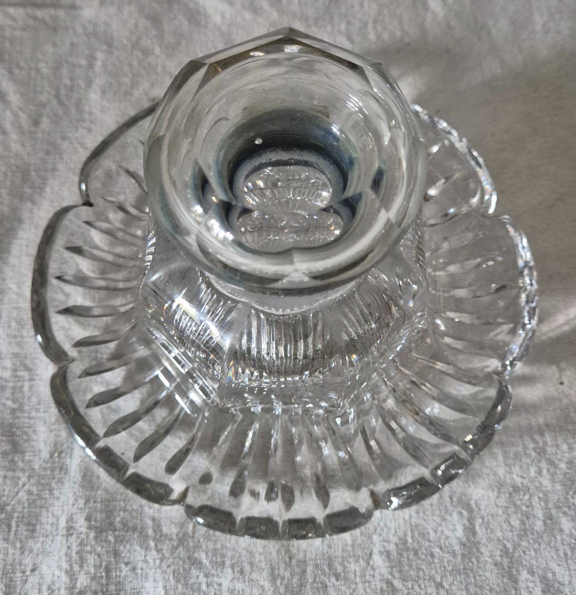 Baccarat Cut Clear Crystal Inkwell Round With Raised Rim Scalloped Shape -photo-1