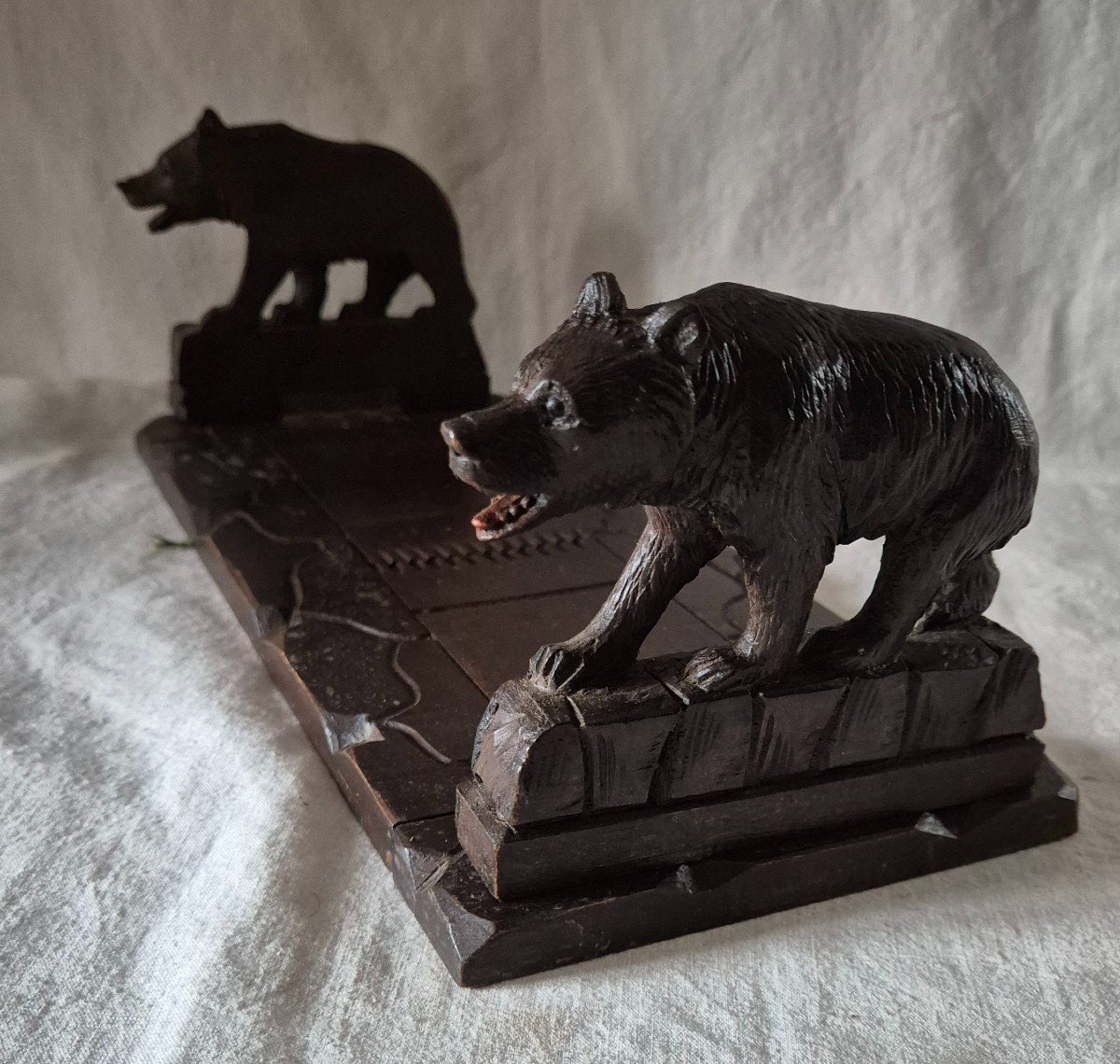 Black Forest Bear Bookends In Carved And Stained Wood -photo-3