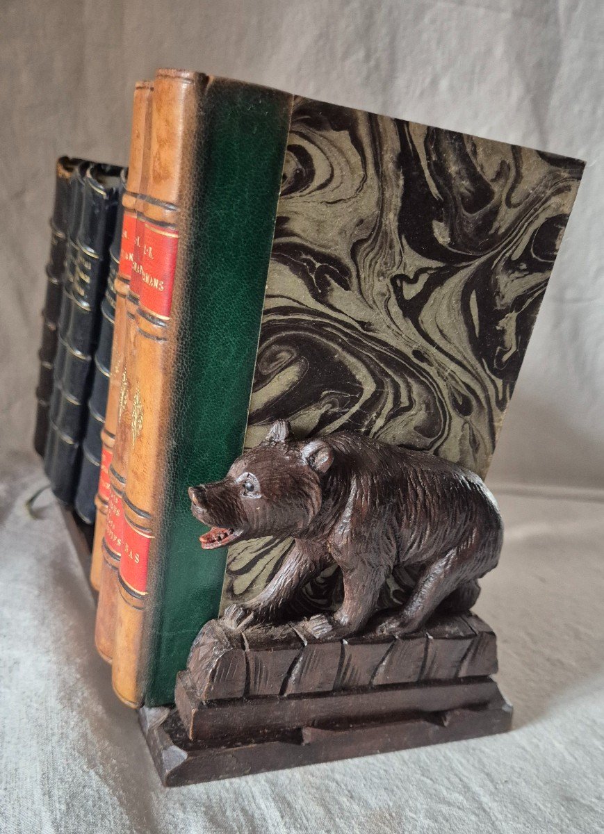 Black Forest Bear Bookends In Carved And Stained Wood 