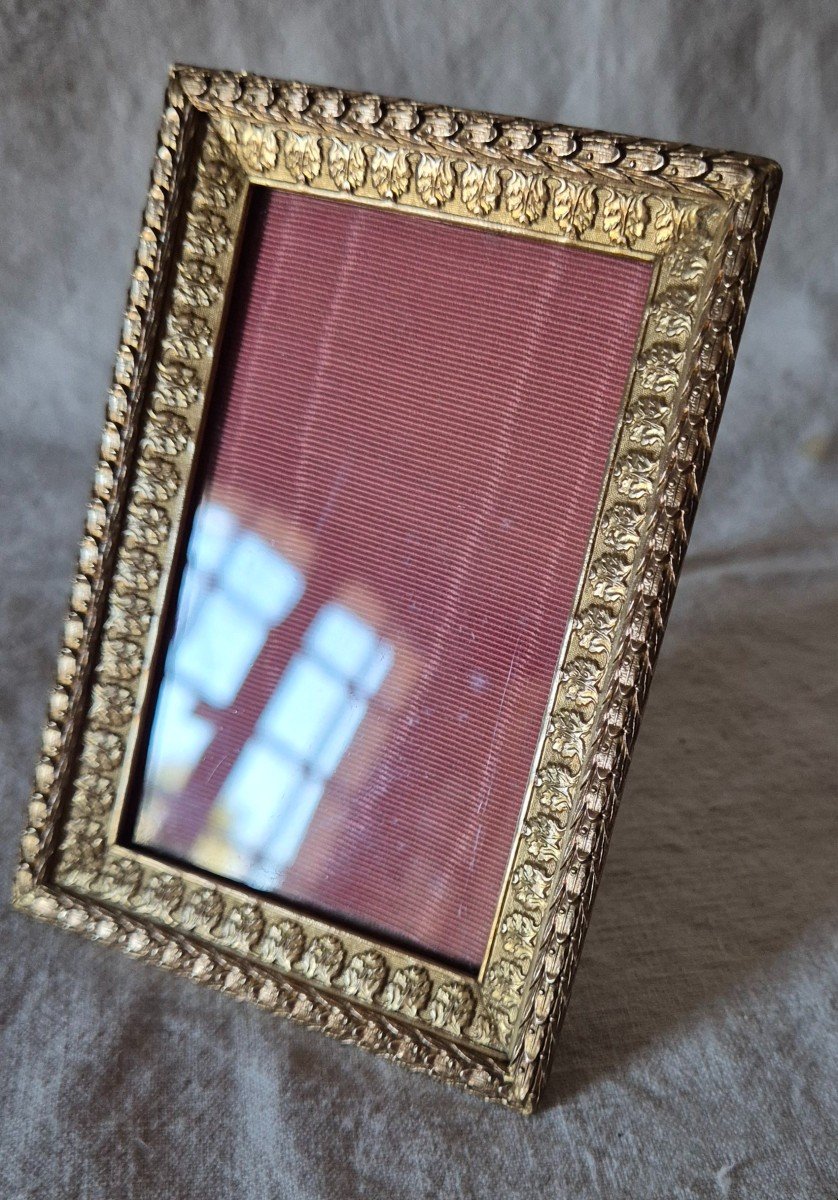 Large Baguette Gilt Bronze Photo Frame For Business Card Size Photo -photo-2