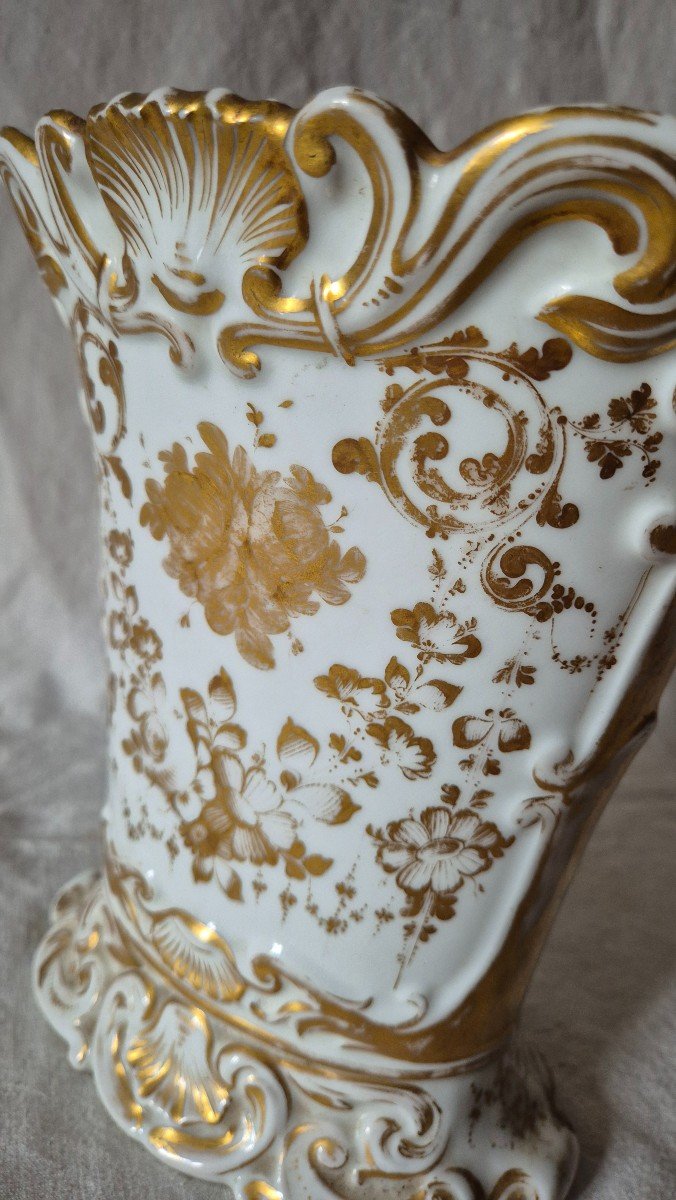 Large Model Of Vase Called "de Mariée" With Golden Decoration In Old Paris Porcelain-photo-2