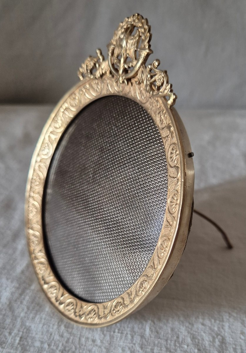 Restoration Style Gilt Bronze Photo Frame With Convex Glass-photo-3