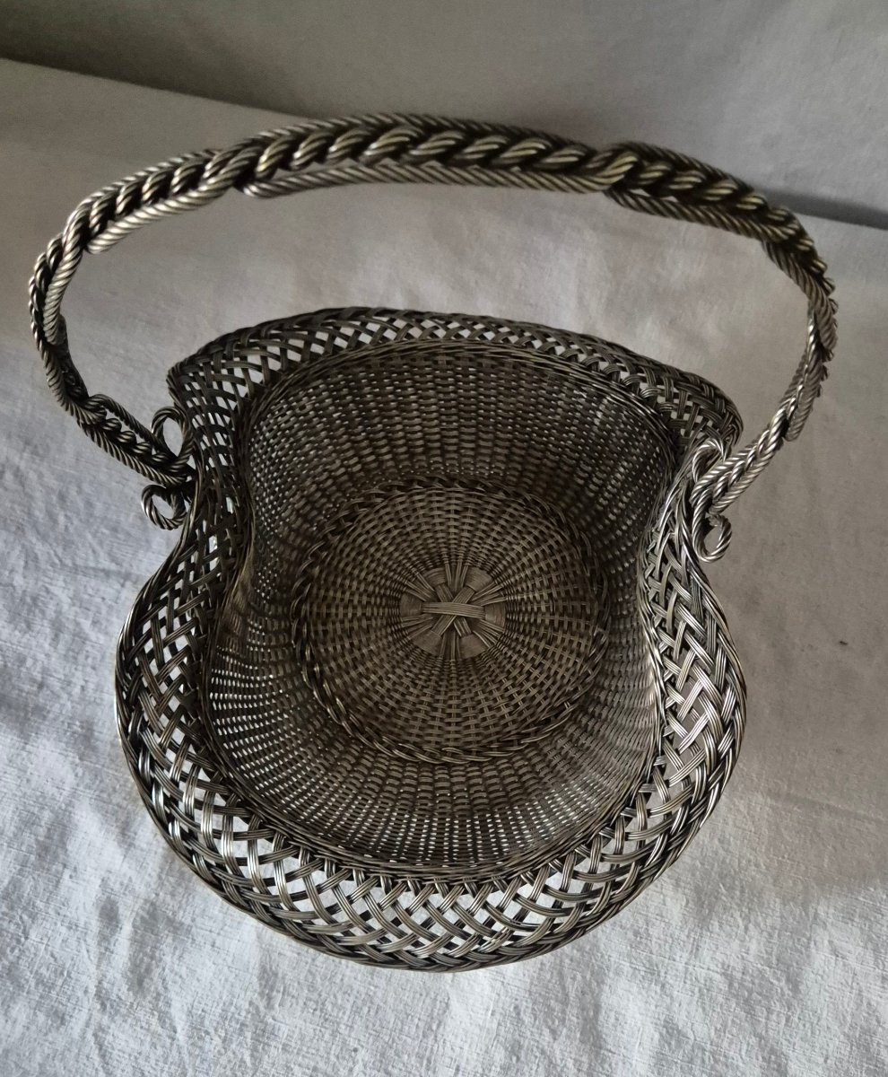 Silver Metal Wire Basket, Very Ornate Basketwork-photo-4