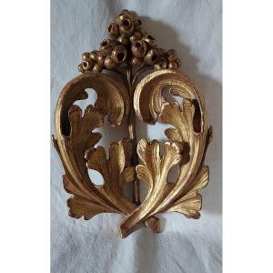 Decorative Ornament In Golden Wood 19th Century 