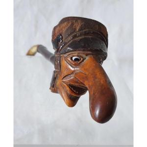 Grotesque Head Pipe In Carved Chestnut With Glass Eyes 19th Century 