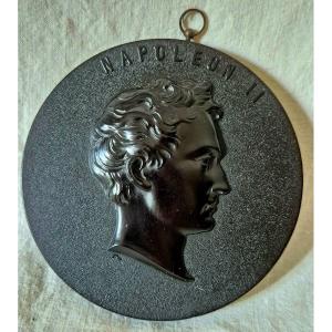 Médaillon Bois Durci Noir Représentant Napoléon II De Profil En Relief époque Second Empire 