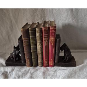 Serre Livres En Bois Sculpté Chiens Scottish Terriers Aux Yeux De Verre 