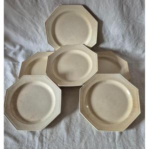 Six Fine Montereau Earthenware Octagonal Plates With Pearled Edges Early 19th Century 