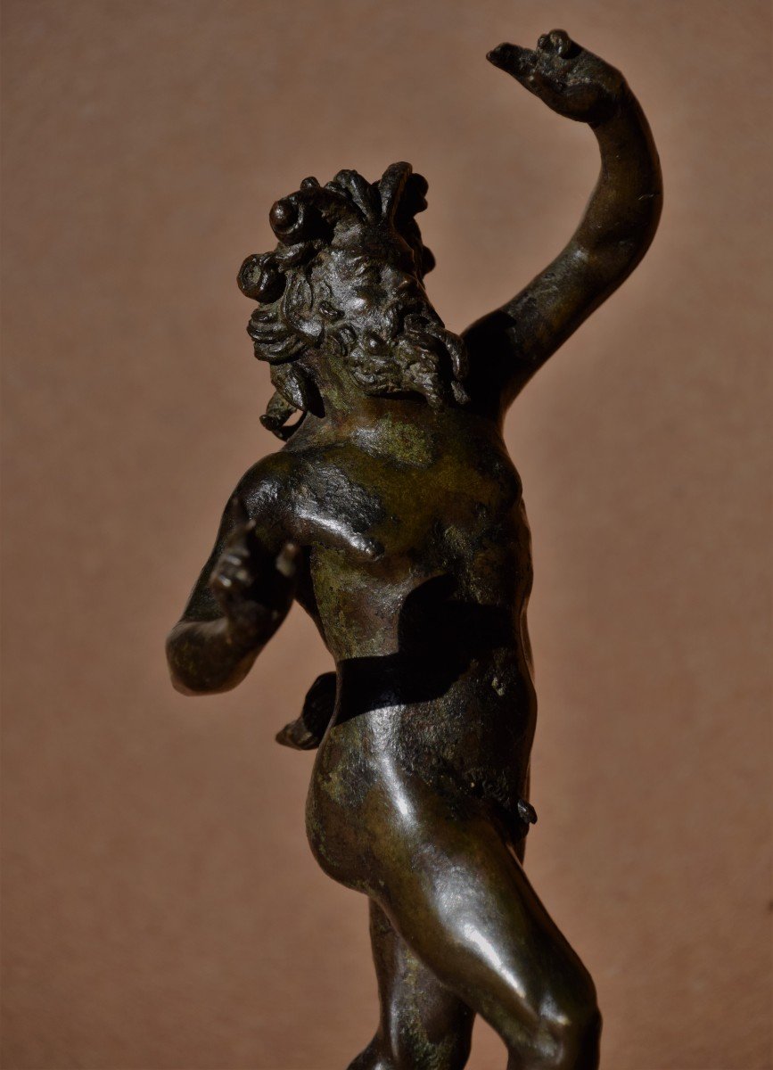 Faune Dansant. Bronze d'Après l'Antique . H : 22,5 Cm. Grand Tour-photo-2