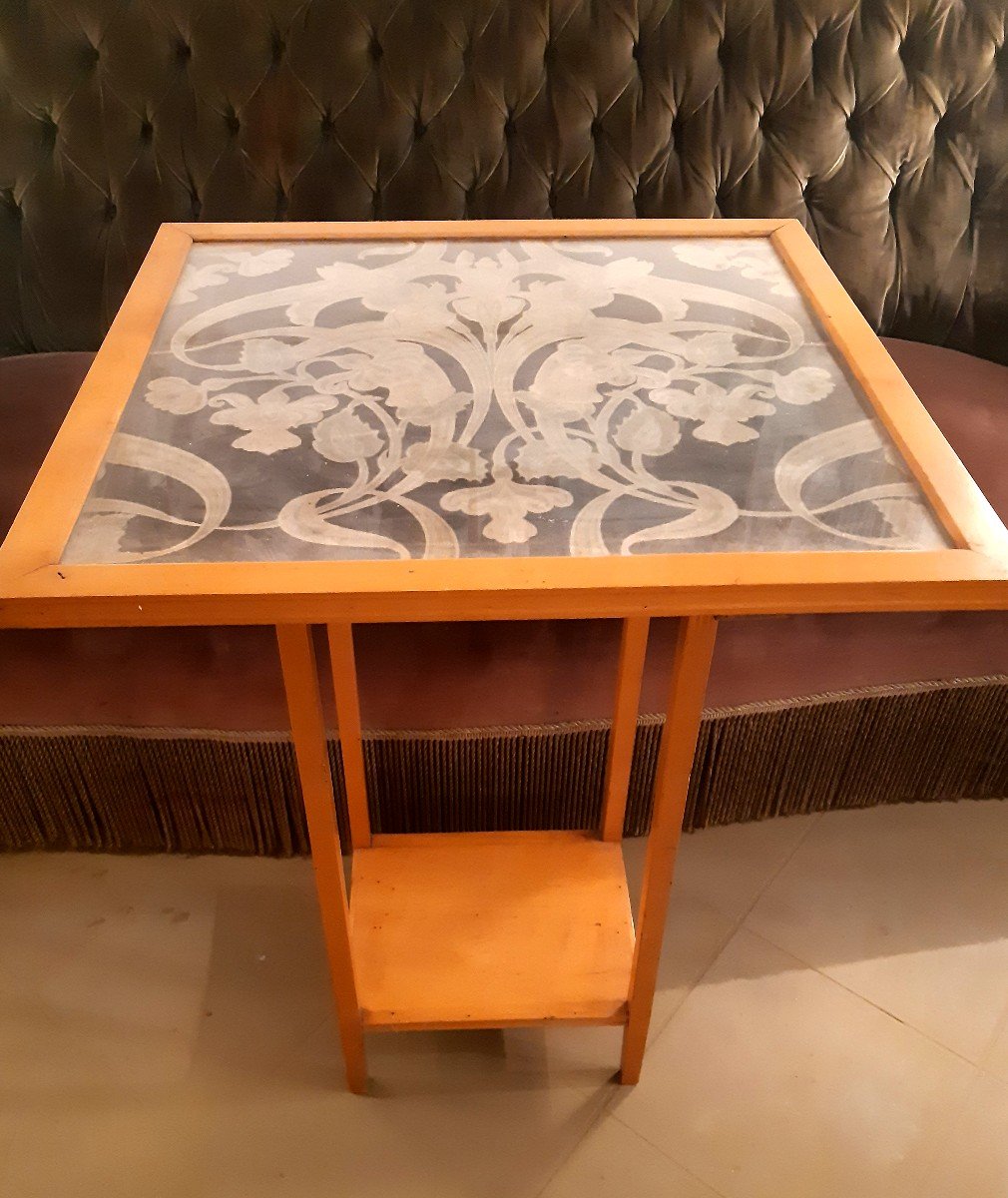 Table d'Appoint Art Nouveau