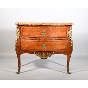 Elegante Commode époque XVIII