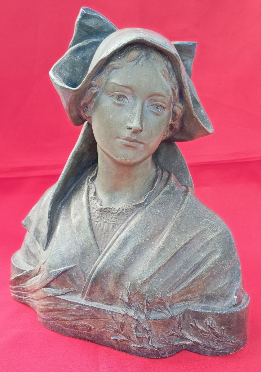 Goldscheider / Petri Terracotta Female Bust