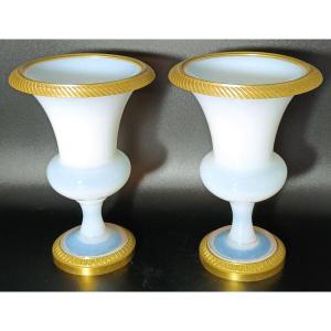 Paire de vase Médicis opaline bronze / Charles X 