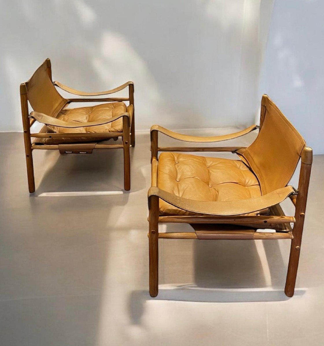 Paire De Fauteuils Sirocco Par Arne Norell -photo-4