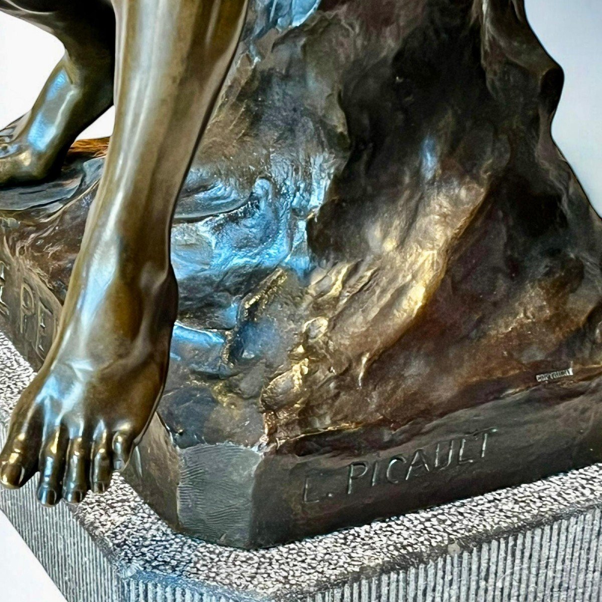 "le Penseur" Bronze Signé émile Picault-photo-1