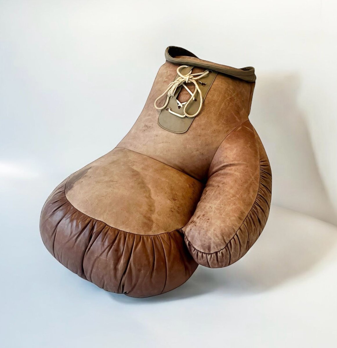 De Sede Children's Boxing Glove Armchair-photo-3